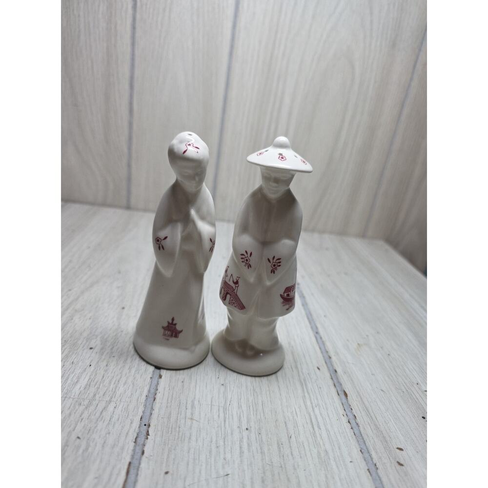 Churchill Of England Pink Willow Rosa Salt And Pepper Shaker Set